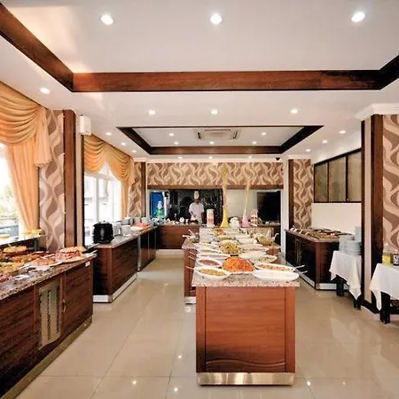 Epic Hotel 3*